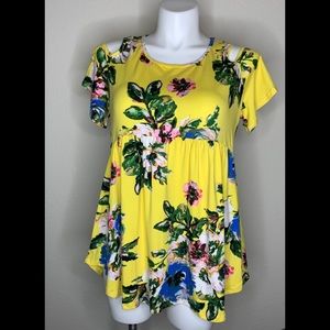 Cold shoulder top - 18/20